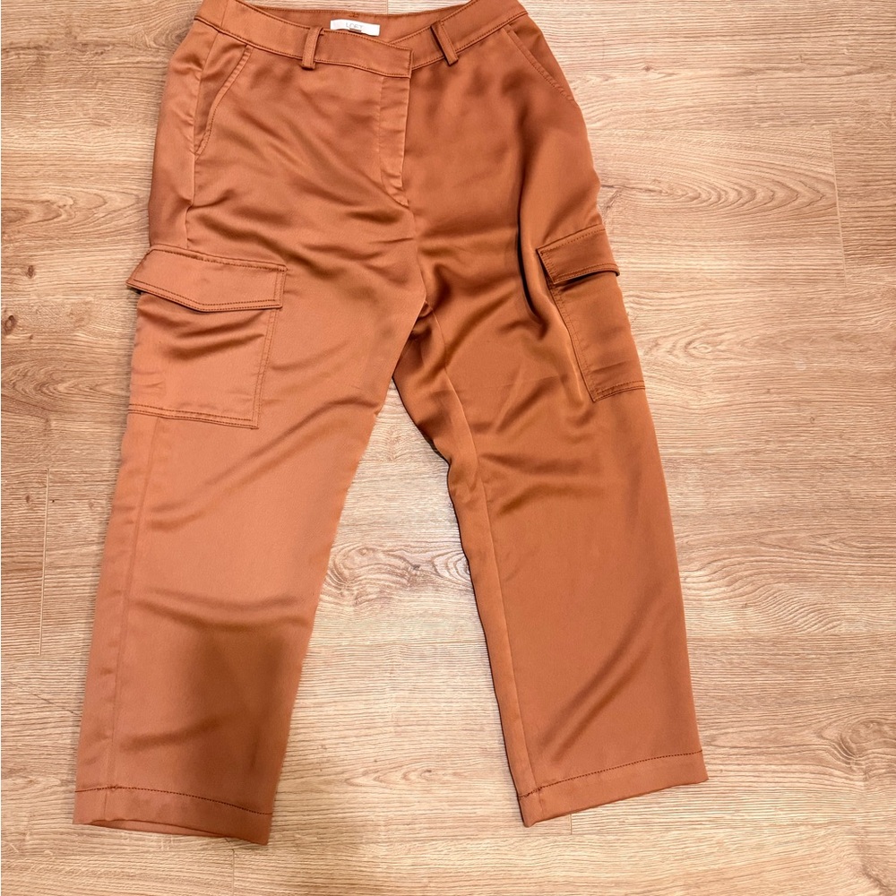LOFT Women's Cropped Cargo Pants in Brown